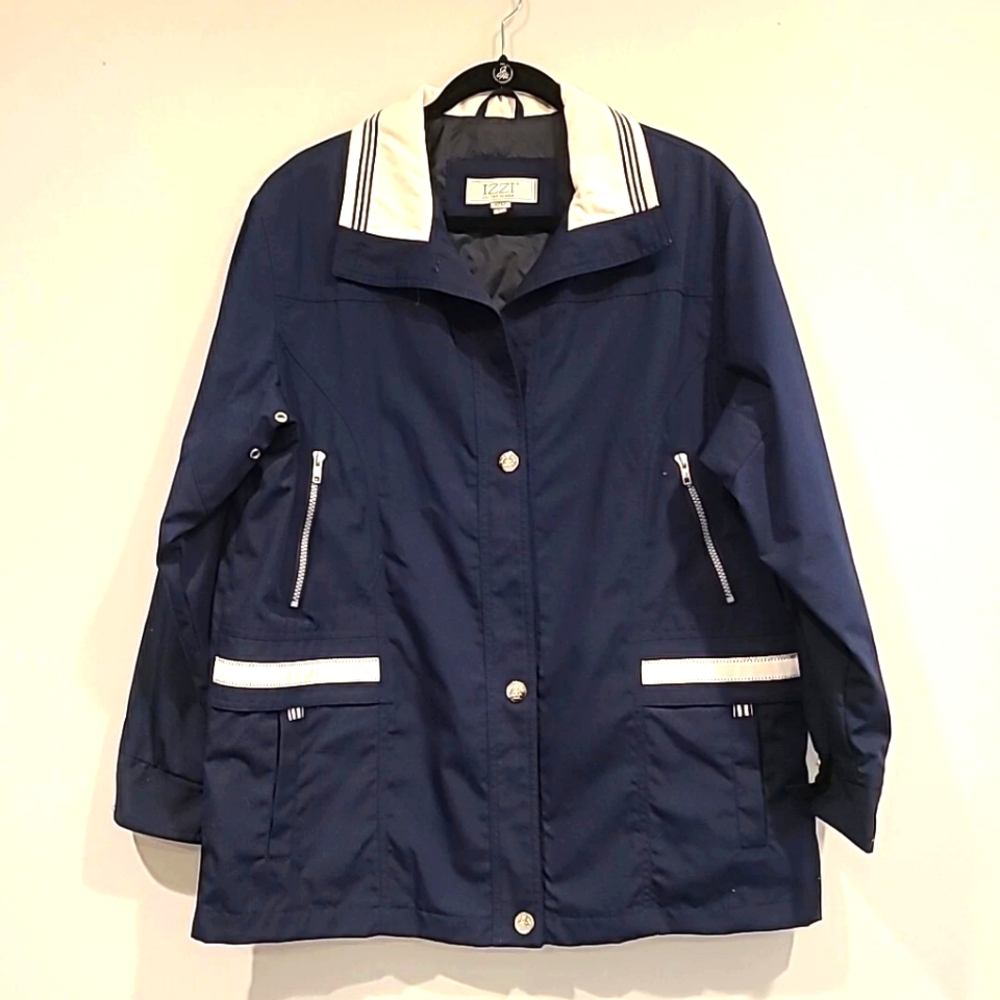 IZZI SPORT  JACKET COAT NAVY BLUE / WHITE SIZE LARGE